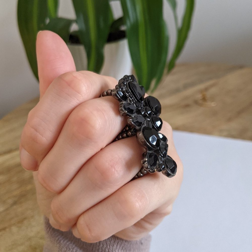Black Crystal Statement Ring - Wide Two-Finger Cocktail Ring - Picture 5 of 6